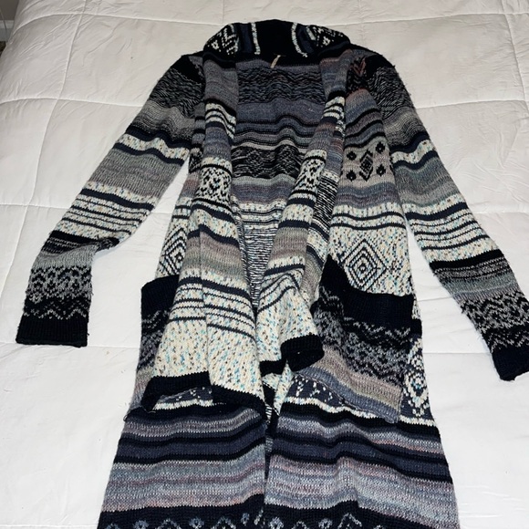 Free People for Urban Outfitters  maxi length long sleeve knitt sweater Small - Picture 2 of 11
